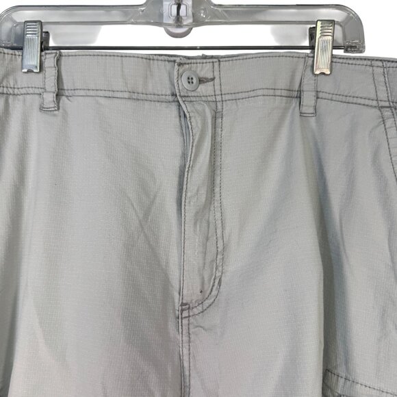 Wearfirst Ripstop Cargo Shorts Gray Size 42 Lightweight Mens Multi Pocket Durabl - Picture 2 of 9